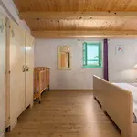 House Ulika * Sisan