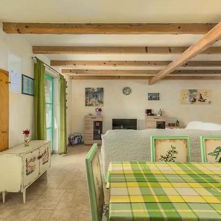House Ulika Šišan