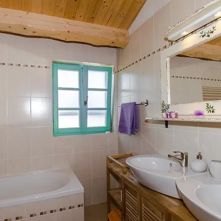 Ferienhaus House Ulika Šišan