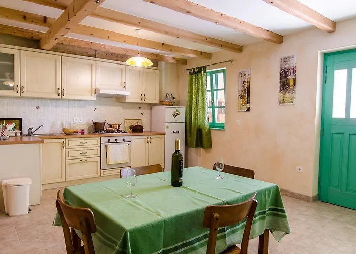 House Ulika
